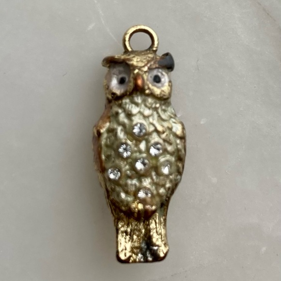 Mini Owl Charm for Bracelet or Necklace, Clear Stones, Brass/Copper/Gold Colours - Picture 2 of 3